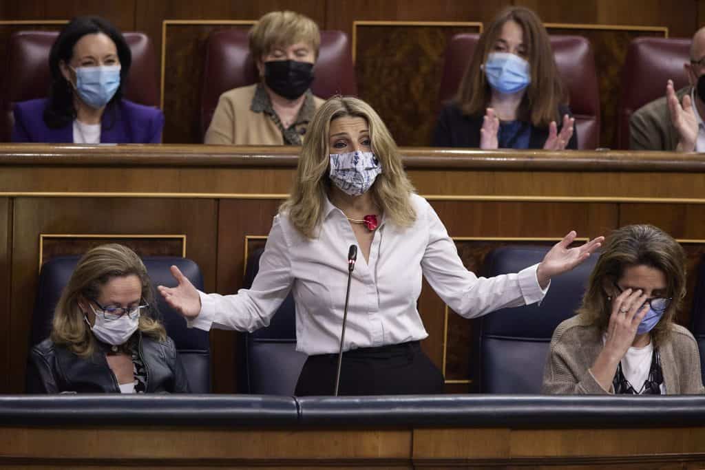 Yolanda Díaz acusa al PP de generar dumping fiscal con la supresión